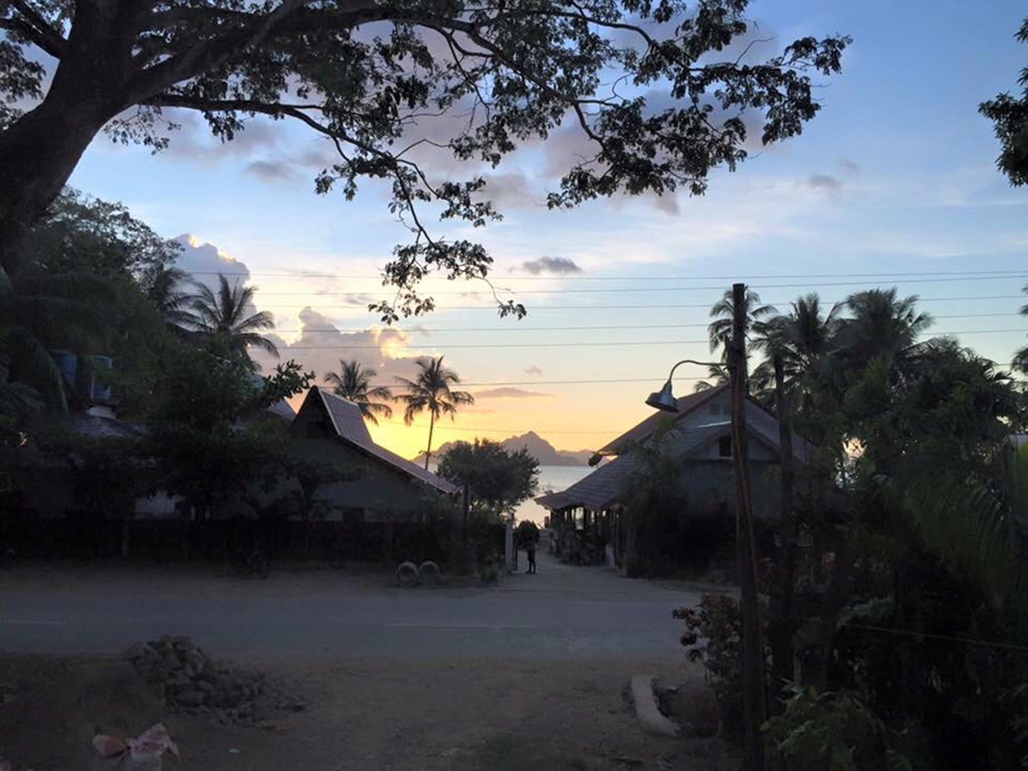 สตันนิง รีพับลิค บีช รีสอร์ต Hotel เอลนิโด ภายนอก รูปภาพ